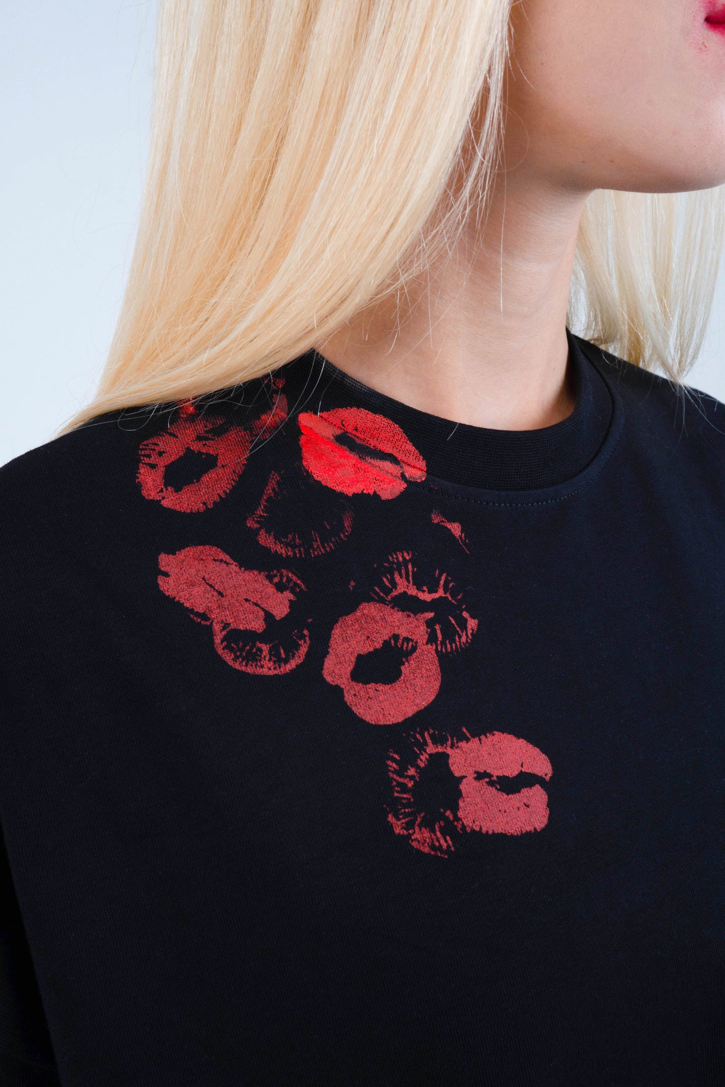Black candy lips t-shirt